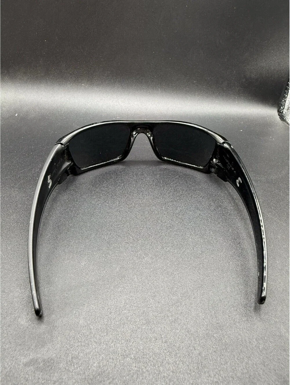 Oakley Fuel Cell Polished/Matte Black/Black Iridium Polarized Lenses